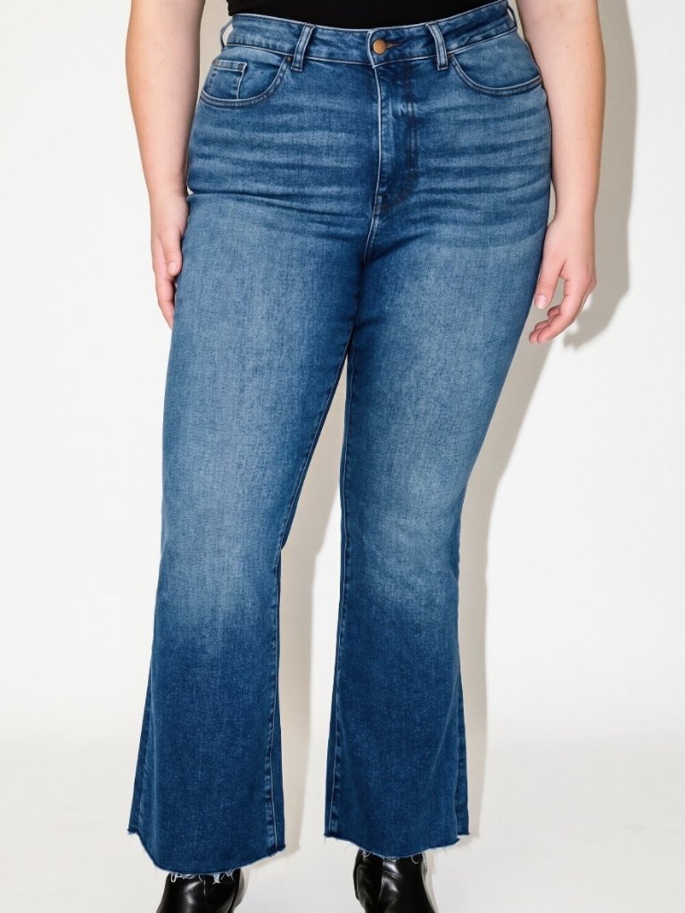 NWT Warp + Weft Nao High Rise Cropped Bootcut Jeans Everafter Wash Size 14W